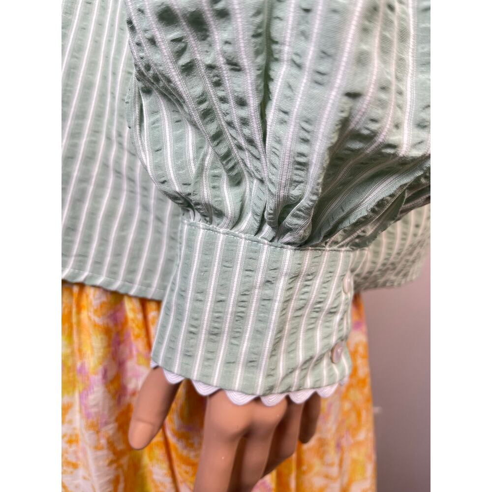 Entro sage green striped blouse L scalloped collar button front cotton blend - Picture 9 of 15